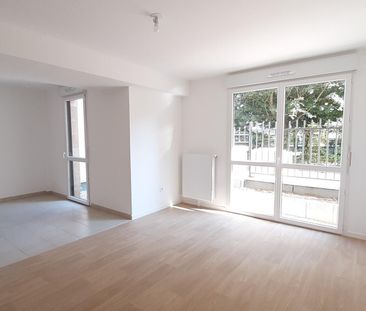 location Appartement T2 DE 49.93m² À LIEUSAINT - Photo 3