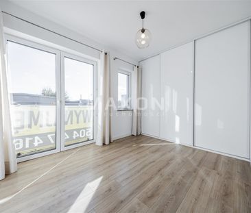 Atrakcyjny apartament z ogródkiem i 2 łazienkami - Photo 5