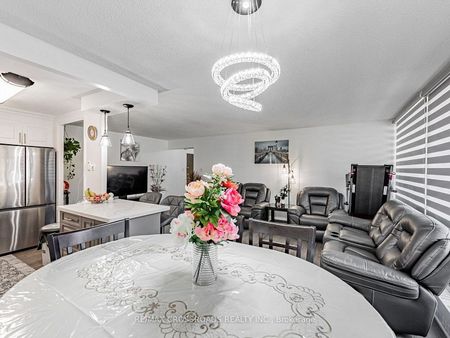 For Lease - 20 Sunrise Avenue Unit# 111, Toronto, Ontario - Photo 3