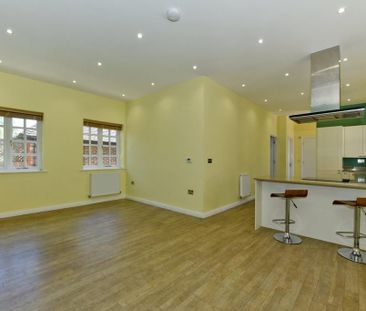1 bedroom detached house to rent - Photo 2