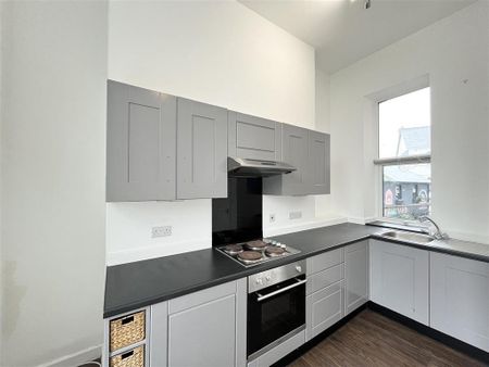 1 bedroom flat to rent - Photo 4