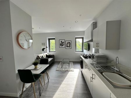 Studio to rent - Photo 4