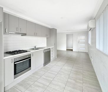 14B Slate Street, Gillieston Heights, NSW 2321 - Photo 6