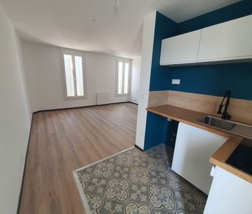 Location Appartement 1 pièce 25m² MARTIGUES 13500 - Photo 4