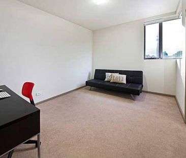 STYLISHLY PRESENTED | ENVIABLE BAYSIDE LIFESTYLE | GREAT LOCATION - Photo 6