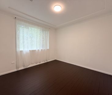 Conveniently located family home - Photo 3