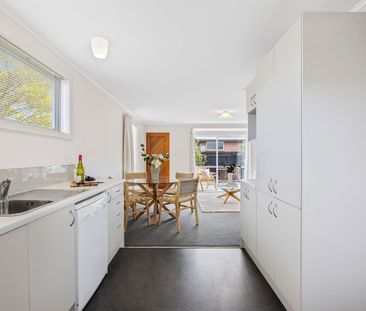 Modern two-bedroom townhouse in Hoon Hay! - Photo 6