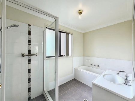 “Convenient, Cozy and Comfortable Townhouse!” - Photo 3