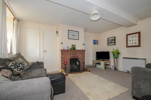 3 bedroom cottage to rent - Photo 1