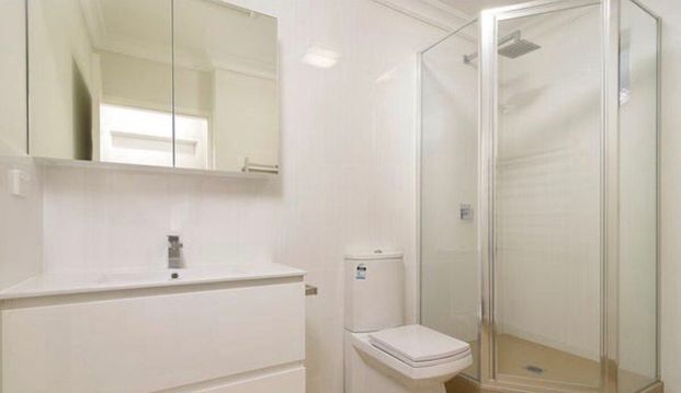 Glen Iris - Photo 1