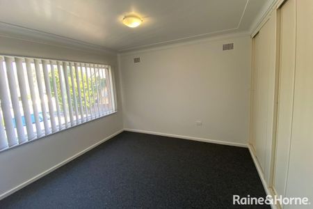 1/4 Kimian Avenue, Waratah, NSW 2298 - Photo 5