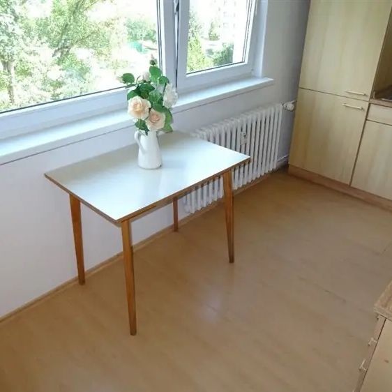 Byt 3+1, panel, 6. patro - ul. Pod Skalkou, Přerov - Photo 1