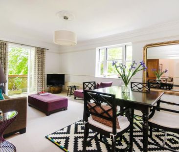 2 bedroom flat to rent - Photo 2