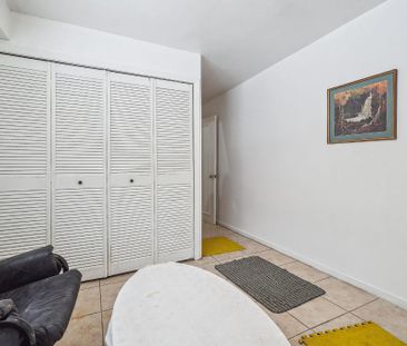 3 1/2 basement apt - Photo 1