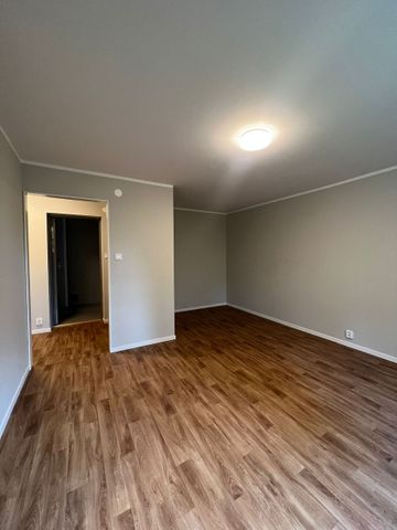 Bergkantsgatan, Grums - Photo 5