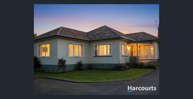 Delightful House - Photo 1