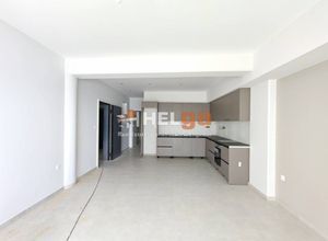 Διαμέρισμα για ενοικίαση - Παραλία, - Φωτογραφία 2
