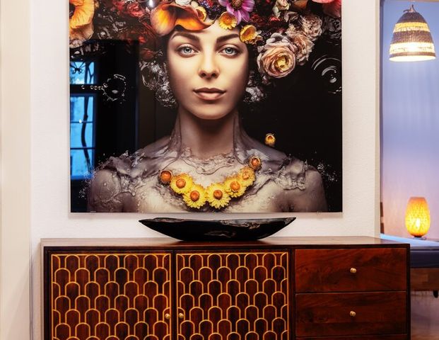 Historic gem with modern living comfort - Photo 1