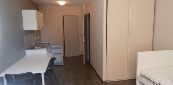Studio équipé à louer à TOURNON - Photo 2