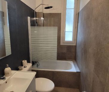 Appartement Courbevoie 2 pièces 43.44 m2 meublé - Photo 2