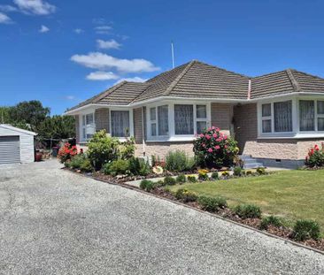 Family Home with Fruitful Charm in Peaceful Cul-de-sac - Photo 1