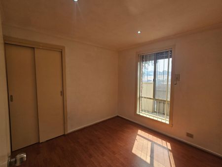 GREAT HOME, GREAT LOCATION - Photo 3