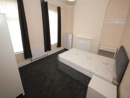 3 bedroom house share to rent - Photo 2