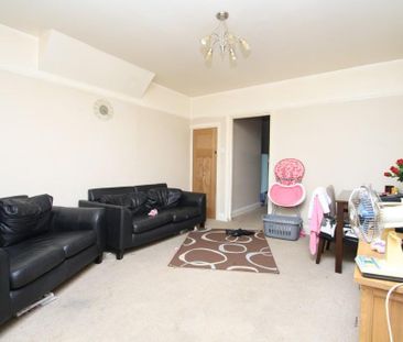 2 bedroom maisonette to rent - Photo 1