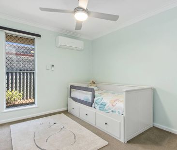 Spacious Family Home - Photo 2