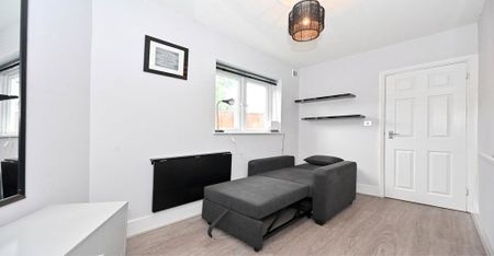 2 bedroom bungalow to rent - Photo 2