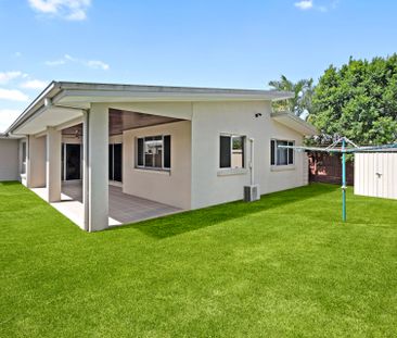 Stunning Family Home Offering Style, Space & Convenience - Photo 3