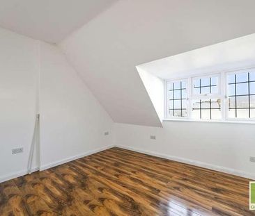 Beddington Gardens, Wallington, SM6 - Photo 2