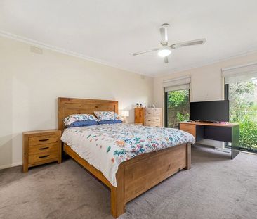 PERFECT FAMILY HOME IN IDEAL LOCATION - Photo 1