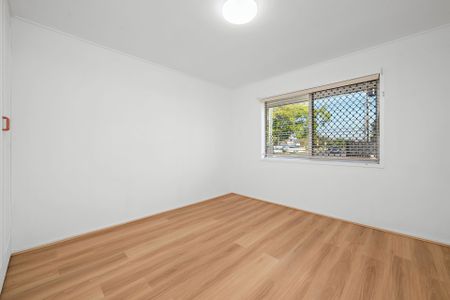 1/396 Old Cleveland Road Road, Coorparoo. - Photo 3