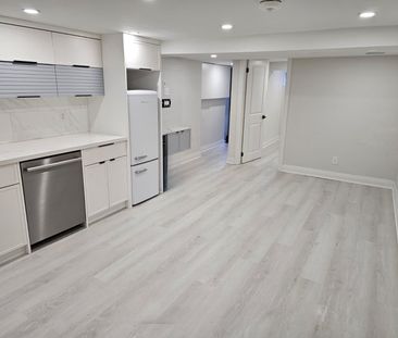 For Lease - 275 Euclid Avenue Unit# Basement, Toronto, Ontario - Photo 6