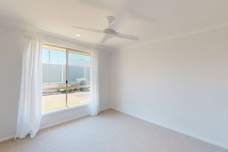 3/3 Marks Point Road, Marks Point NSW 2280 - Photo 5