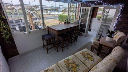 East Fremantle - Photo 3