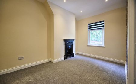 3 bedroom terraced house to rent - Photo 4