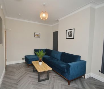 Heald Grove, Rusholme, Manchester, M14 - Photo 6