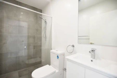 20/2 Patricia Street,Mays Hill,New South Wales 2145, Sydney - Photo 5