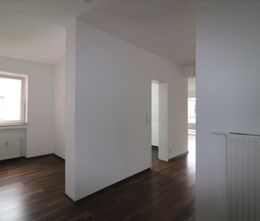 * RUHIG WOHNEN IM HERZEN VON CRAKAU * 3ZI-Wohnung mit Balkon, Bogen... - Photo 1