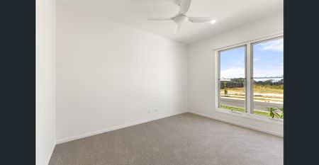 BRAND NEW HOME FOR RENT! - Photo 4