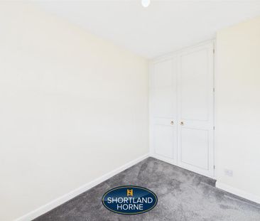 2 bedroom semi-detached house to rent - Photo 5