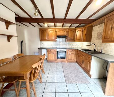 2 bedroom semi-detached house to rent - Photo 4