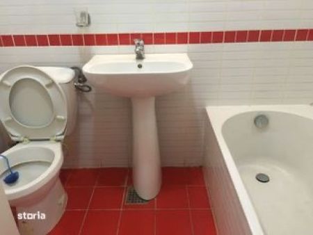 Dristor bloc nou demisol inalt - Fotografie 4