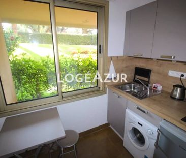 Location AppartementJuan-les-Pins - Photo 1