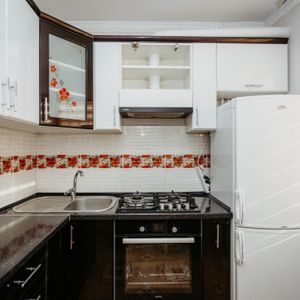 Garsonieră de inchiriat in zona Tineretului - Photo 2