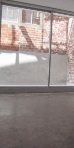 One Bedroom Apartment in the Heart of Collingwood! - Photo 4