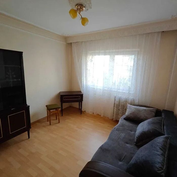 Apartament 2 camere, decomandat, zona Alexandru cel Bun - Fotografie 1