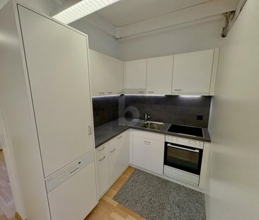 ERSTBEZUG, HOCHWERTIG UND ZENTRAL - Photo 1